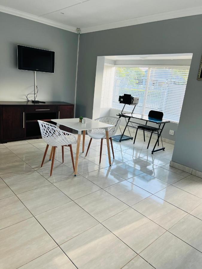 Jodwell Guesthouse East London Εξωτερικό φωτογραφία